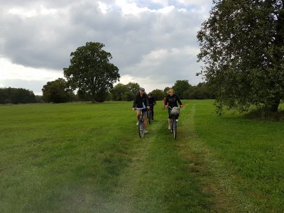 Na rowerach wzdłuż Bugu przez łąki